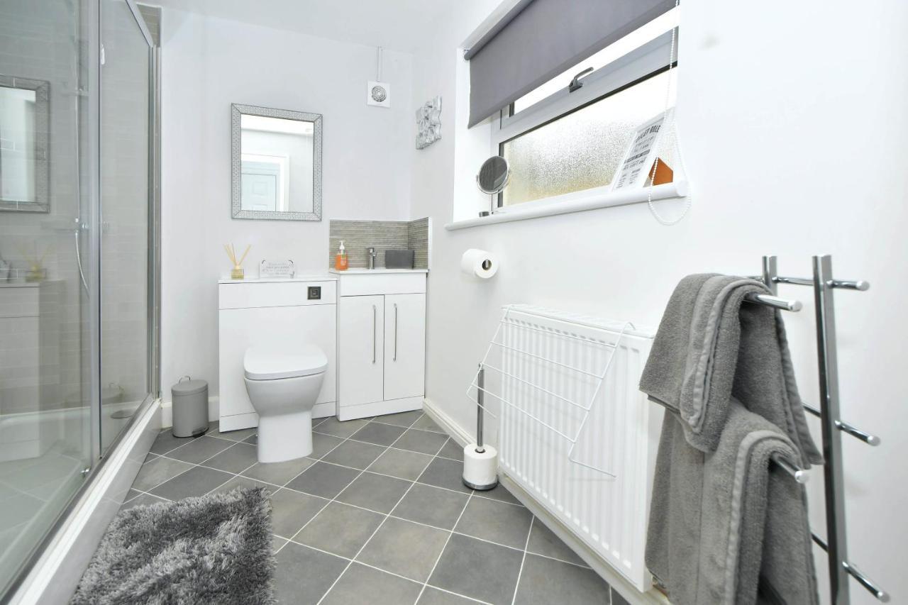 Find A Spacious And Stylish Escape In The City Centre At Sturgess House, Perfect For Longer Stays! Stoke-on-Trent Luaran gambar